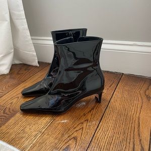 STAUD black patent leather Wally ankle boots size 39